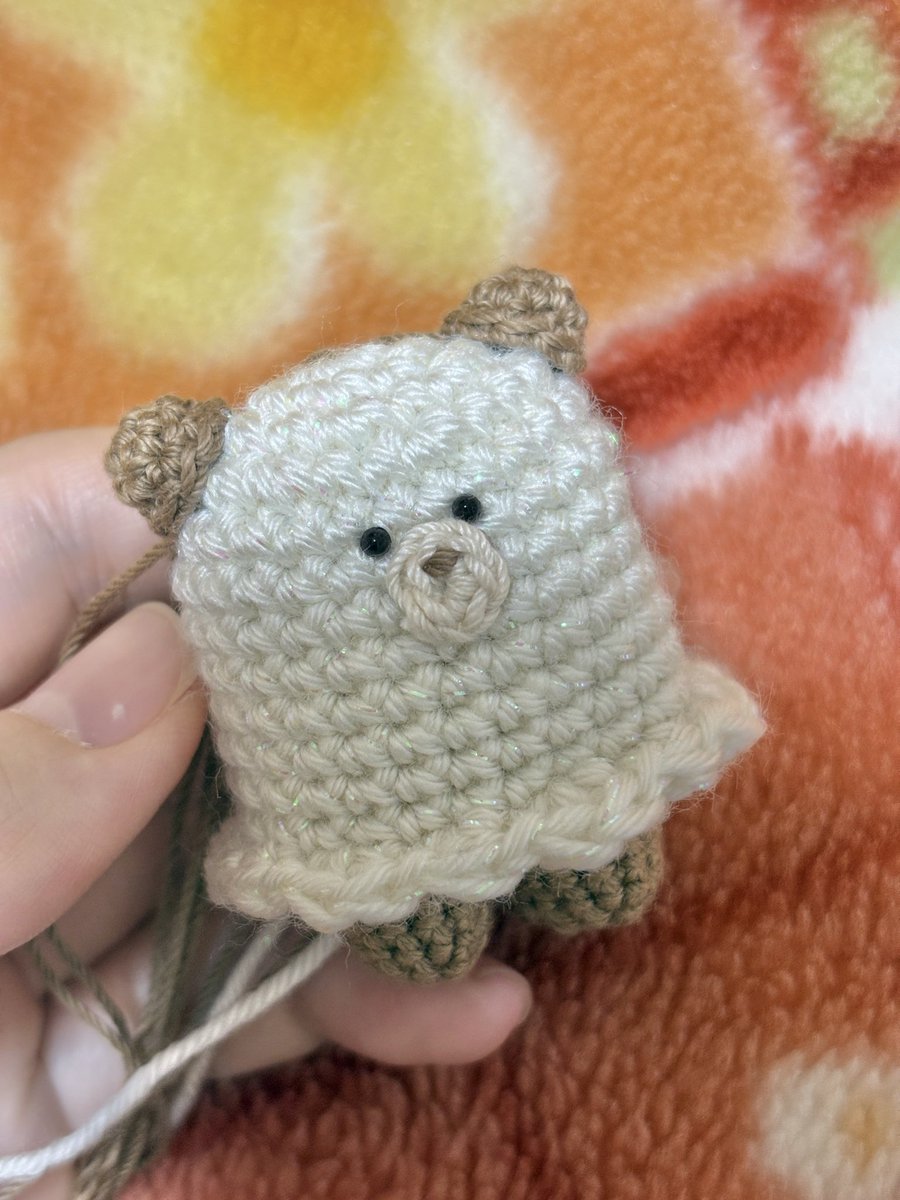 eto_ruceto's tweet photo. 半分お遊びで作った、
くまちゃんとおばけを掛け合わせたくまおばけちゃん( ᜊ˙˘˙ )ᜊ🧸 https://t.co/o9OVPKyTaI