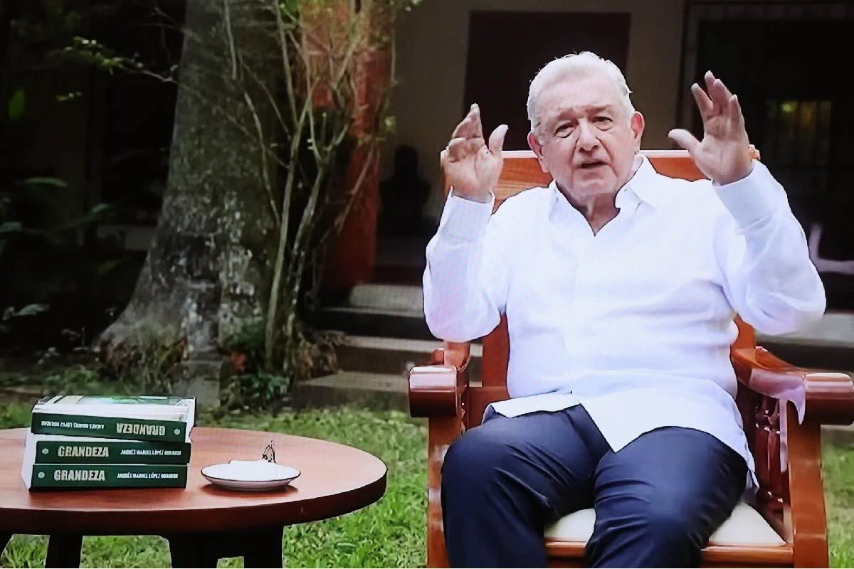GARCIPAVON's tweet photo. M@ldito, un millón de veces ¡m@ldito @lopezobrador_ ! 🤬
⚫️ Durante el sexenio de Andrés Manuel López Obrador fueron as3sinados 78 periodistas y 259 personas defensoras de derechos humanos, según una investigación del Centro de Derechos Humanos de la Universidad de Berkeley.
✍️  Animal Político