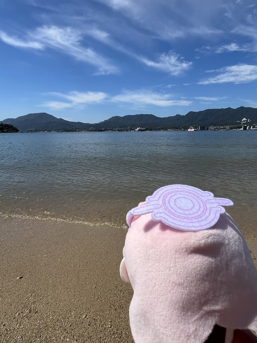 brrnt_LR8's tweet photo. ホシノと道後・宮島巡り

#ブルアカぬいぬい部
#ブルアカ https://t.co/13xdwIlGai