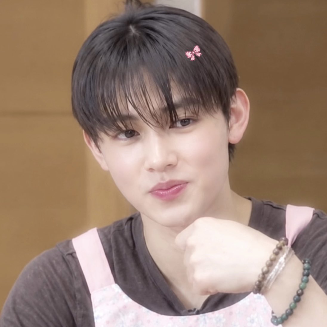 eyanngantuk's tweet photo. cooking with rosy cheeks https://t.co/Rie2QCdOAR