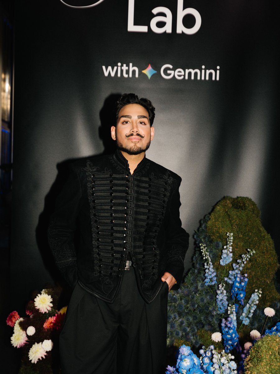 brooklynnguyenq's tweet photo. Thanks for having me, @googlede. https://t.co/pwPjBOwelo