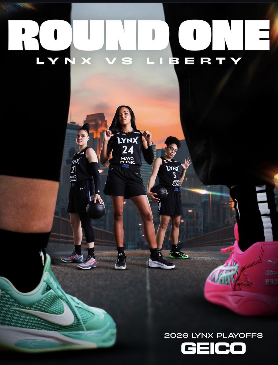 kaithorsey's tweet photo. Sab… imma need you to find your rhythm Sunday cause they are taunting you with this post &amp; they purposely gave you cankles sis https://t.co/VZRW7sgFoE