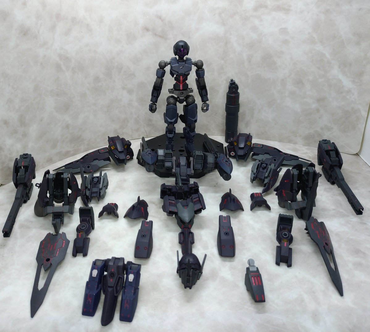 ban_f_h's tweet photo. ＦＡスピナティオ
拠点強襲用特務アーマー[ファントム]を装備したスピナティオ。

パッと見スピナティオとわからないをコンセプトに作製。上手くいったんじゃないかな？
【装甲排除】からの正体バレは浪漫✨️

#30MM
#おまえらのフルアーマーも見せろ下さい https://t.co/uMDNCLiJtq