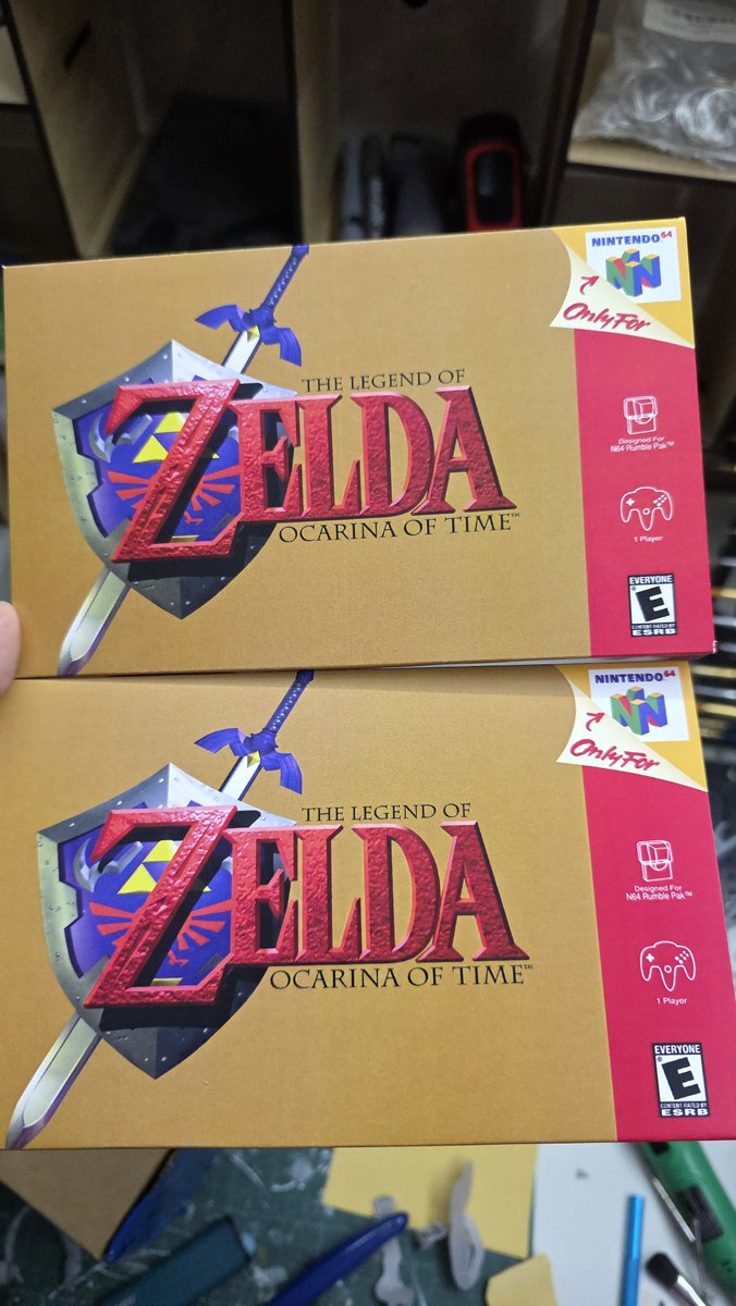 Jmata98676's tweet photo. Llegaron mis cubiertas de zelda oot para el juego de switch2!! ✨
Nada que envidarle a canada 🌝 https://t.co/QE312U3zkQ