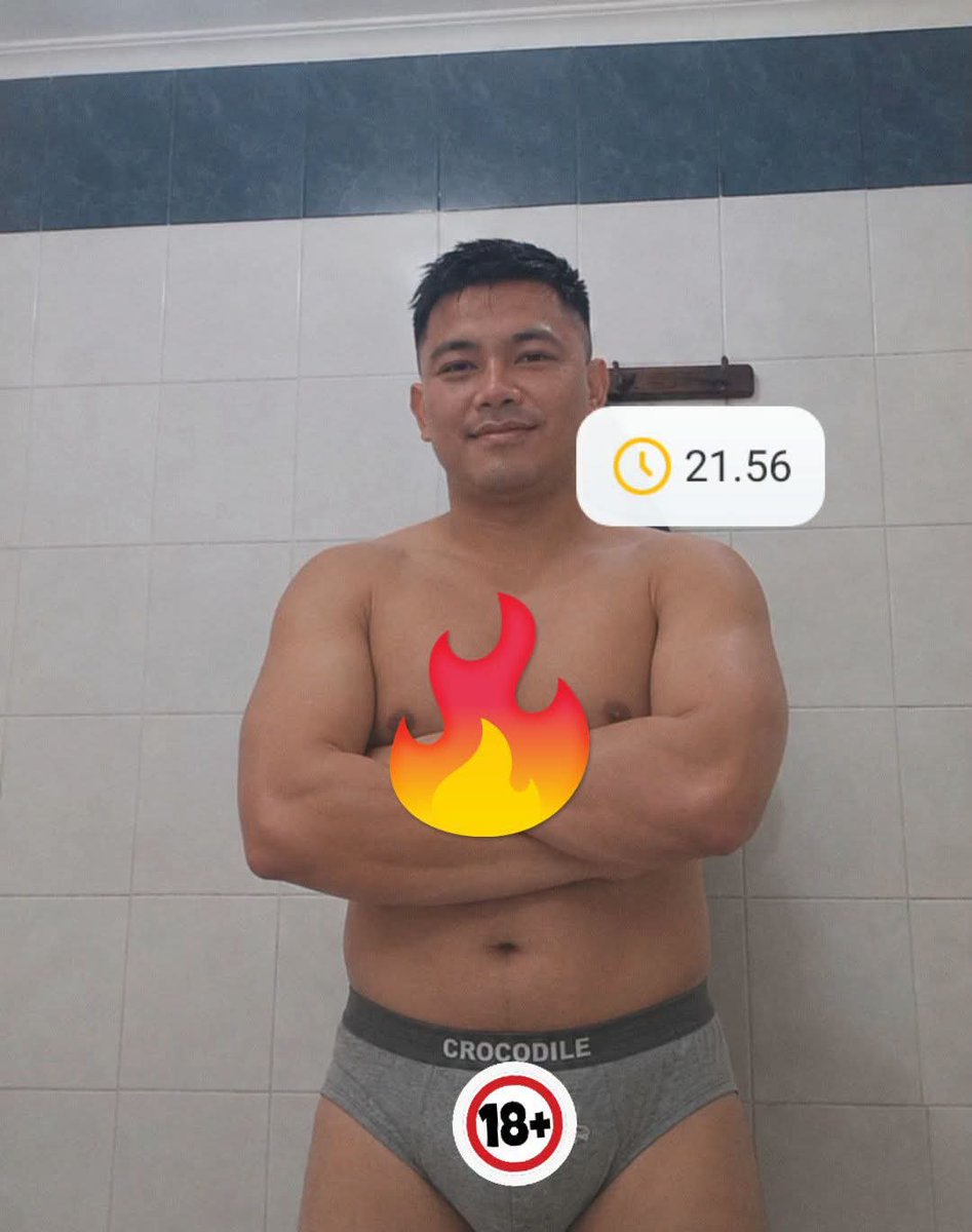 hut774's tweet photo. 18+ 💦💦 https://t.co/xdZ6XrQkmW