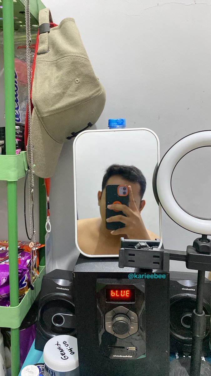 karieebee's tweet photo. Anj dua hari ini tiap mau berangkat kerja kenapa jadi sange mulu 😭 https://t.co/5Y8owRDvyt