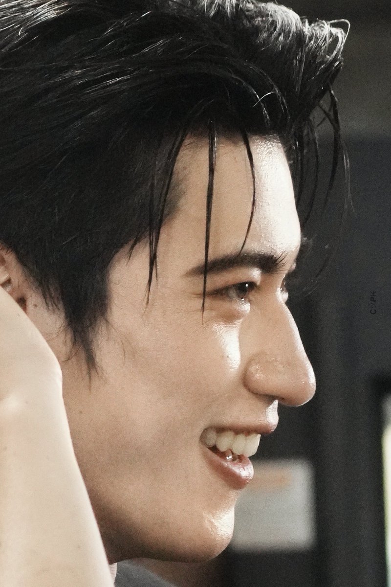 chaphokit's tweet photo. his eyes, nose, lips 

INNONGSA X YSL LIVE
#YSLCareCrushxInnOngsa
･ ⟢ ⋮  #innjkrsn ゛༝ https://t.co/lx2axJ9SHe