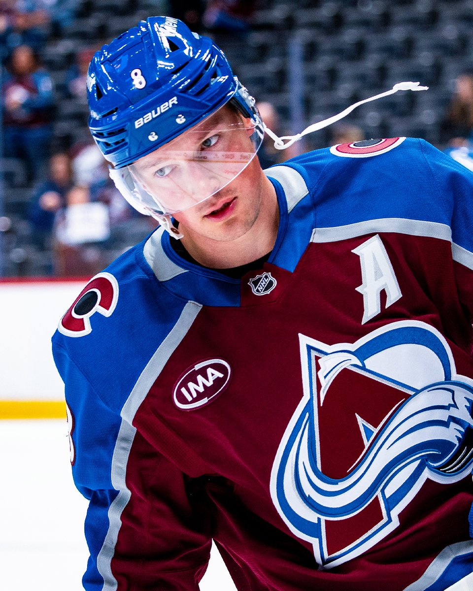 CALE MAKAR 🥬 
 [📷](https://pbs.twimg.com/media/HTGmvhvakAAvd3u.jpg) https://pbs.twimg.com/media/HTGmvhvakAAvd3u.jpg https://pbs.twimg.com/media/HTGmvhvakAAvd3