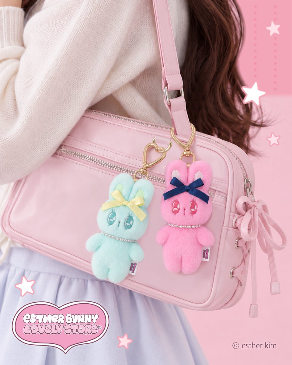 Estherbunny_JP's tweet photo. 💖 #エスターバニーラブリーストア 💖

🌈NEW COLOR EDITION🌈
エスターバニー カラーエディションに
新しいカラー2色が仲間入り🐰💕

💚 Vol.2 マカロンミント
🩷 Vol.3 マカロンピンク

マカロンみたいに甘くてやさしい🍬
とびきりキュートなパステルカラー🫧

バッグやポーチにつけるだけで
いつものコーデにかわいいアクセントをプラス✨

そして今回のNEWカラーは…
エスターバニーラブリーストアで初お披露目！🎉🐰

東急プラザ表参道 キディランドオモカド店 4階の
エスターバニーラブリーストアで
ぜひ2つのNEWカラーをチェックしてみてね💚🩷

どっちのカラーがお気に入り？👀💕

#エスターバニー #EstherBunny #カラーエディション