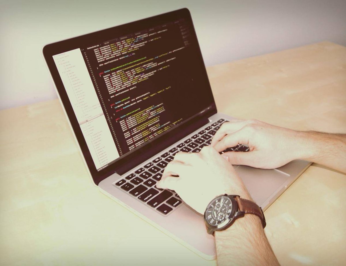 RoniWegmann's tweet photo. Got stuck on a coding bug for 8 hours Finally fixed it 10 mins ago—grit beats frustration every single time. #HustleMode https://t.co/CrDTTBs9z6