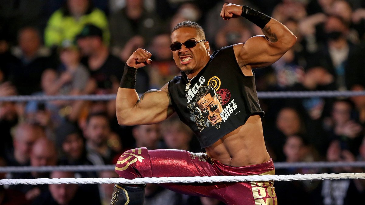 SuplexInsider's tweet photo. [🔵]CONFIRMED:

Carmelo Hayes will NOT be participating in a MITB qualifier match.

#SmackDown https://t.co/YEPkj8f2jA