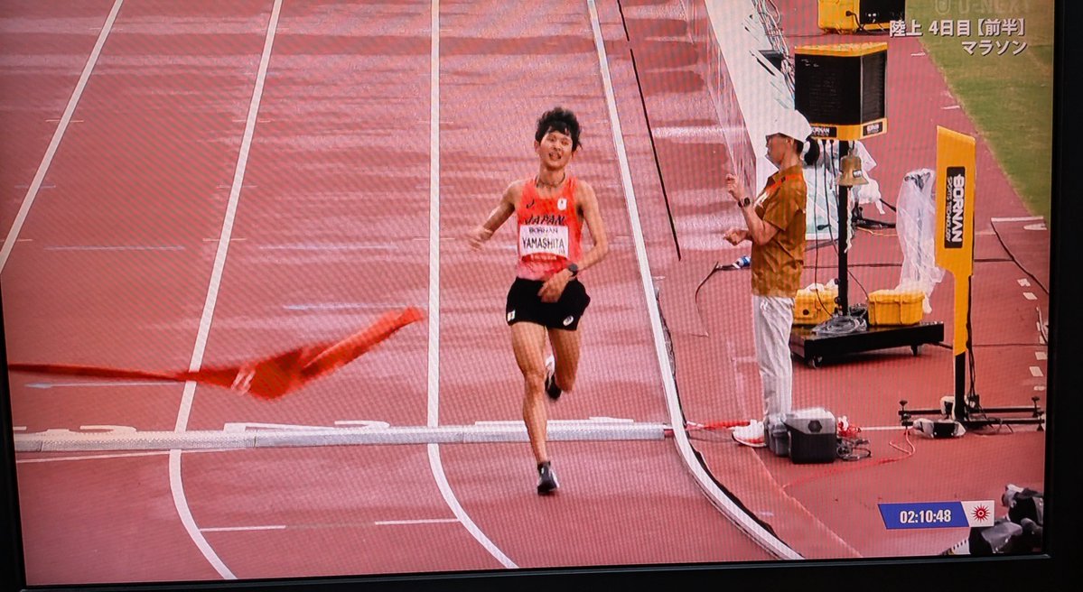 rikupapa48's tweet photo. 男子マラソン
山下一貴選手金メダル！！！ 
イチタカスマイルｷﾀ━(ﾟ∀ﾟ)━!

 #アジア大会 
 #アジア大会陸上 https://t.co/RwXvgnv8Q4