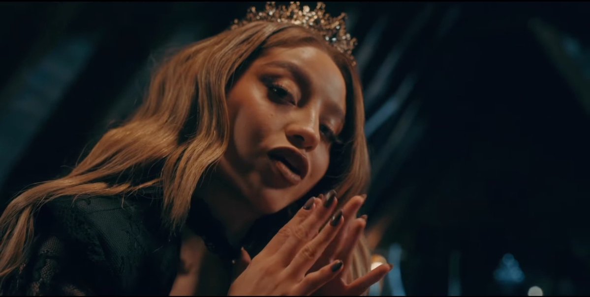 QGdaSevilla's tweet photo. Karol Sevilla visual | El Juego

yt:https://t.co/hmdycuocfz

spotify:https://t.co/tpGe28fAtC https://t.co/NUzVHdDVBm