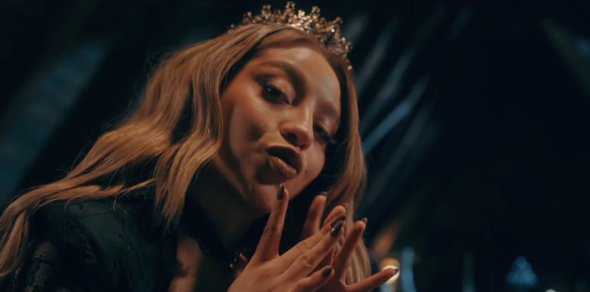 QGdaSevilla's tweet photo. Karol Sevilla visual | El Juego

yt:https://t.co/hmdycuocfz

spotify:https://t.co/tpGe28fAtC https://t.co/NUzVHdDVBm