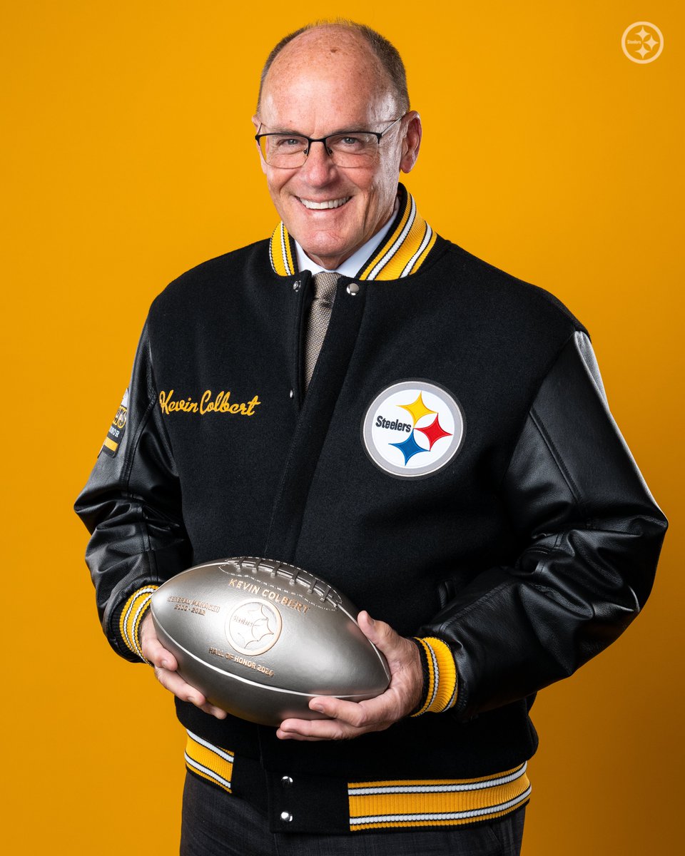steelers's tweet photo. Officially in the Hall of Honor 🙌 https://t.co/V1HbP2Fbjo