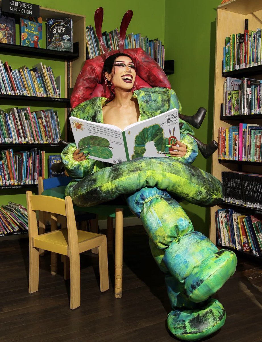 Drag_Crave's tweet photo. Tequila Thirst looks vibrant in her unaired ‘Booked and Blessed’ runway for RuPaul’s Drag Race UK series 8. https://t.co/nSoFqpAsFi