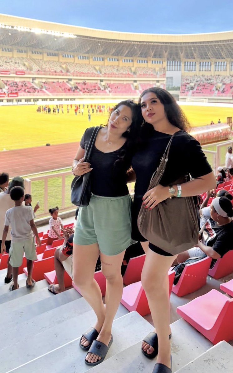 MKWort's tweet photo. Ada yg kenal k,dan mgkn ada yg su pake dong dua gt,klo ad s beli video nya 1jt https://t.co/cKbztjbOvM
