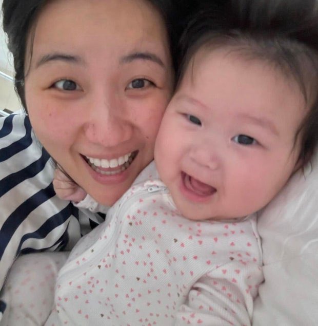 sunkichase's tweet photo. @hyubora 한국사람들은 이런 피부색으로 태어나...
도대체 어떤 미친 선동글에 찌들어있는거야..?
주사를 맞는게 보통이라고? 도대체 어디 한국에서 그런일이 일어나는데? https://t.co/2Ghc2bzNDz
