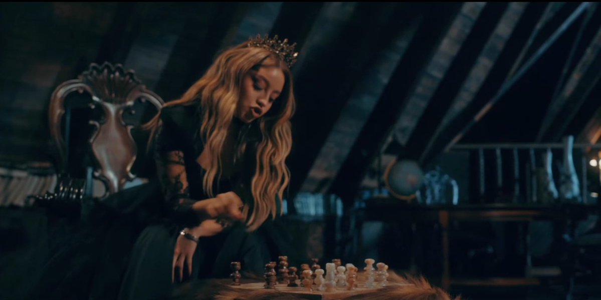 QGdaSevilla's tweet photo. Karol Sevilla visual | El Juego 

yt:https://t.co/hmdycuocfz

spotify:https://t.co/tpGe28fAtC https://t.co/dLGbDfHM7S