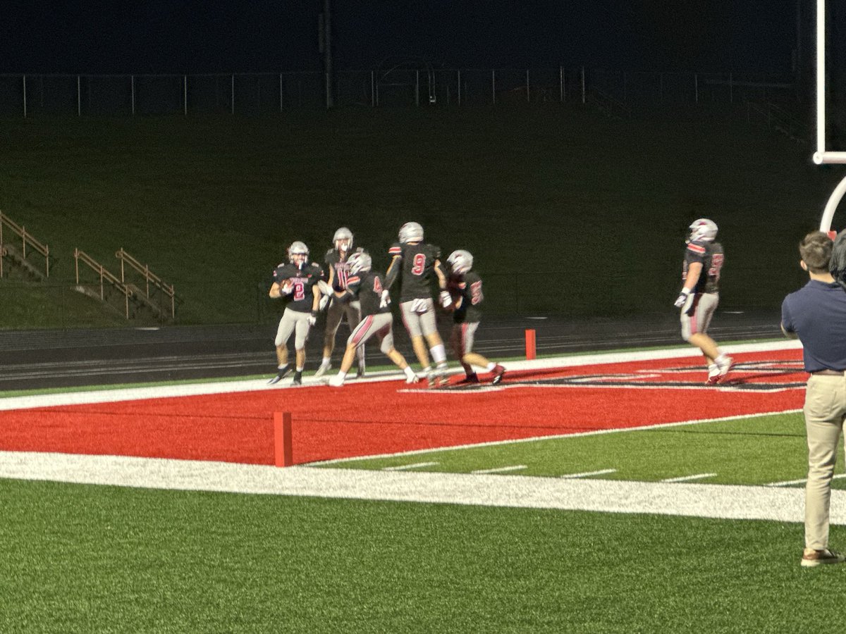 TreynorNation's tweet photo. Mieska with a HUGE run!!! 

Treynor 14
Underwood 3 https://t.co/AHG0oflDUw