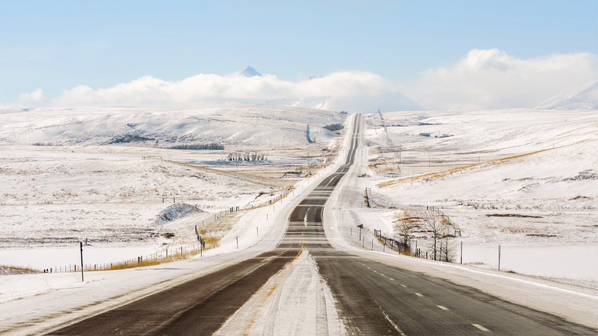 AdamCarity's tweet photo. Show me some long road shots 👀 https://t.co/nG55IOqYrX