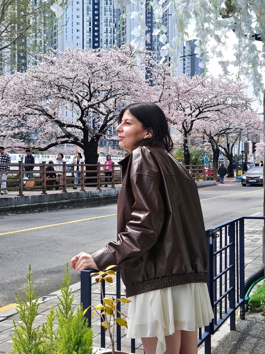 DJfelypem's tweet photo. 🌸 https://t.co/KvOMRDmaef
