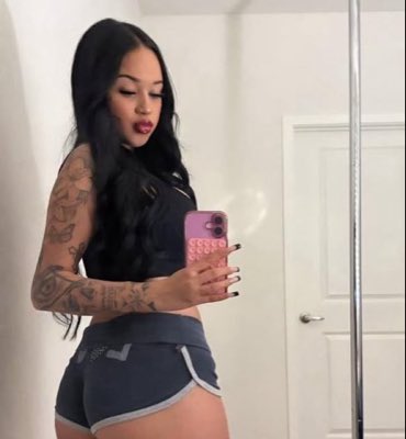 jullyketty59pb's tweet photo. #NewProfilePic https://t.co/a376EsEVGt