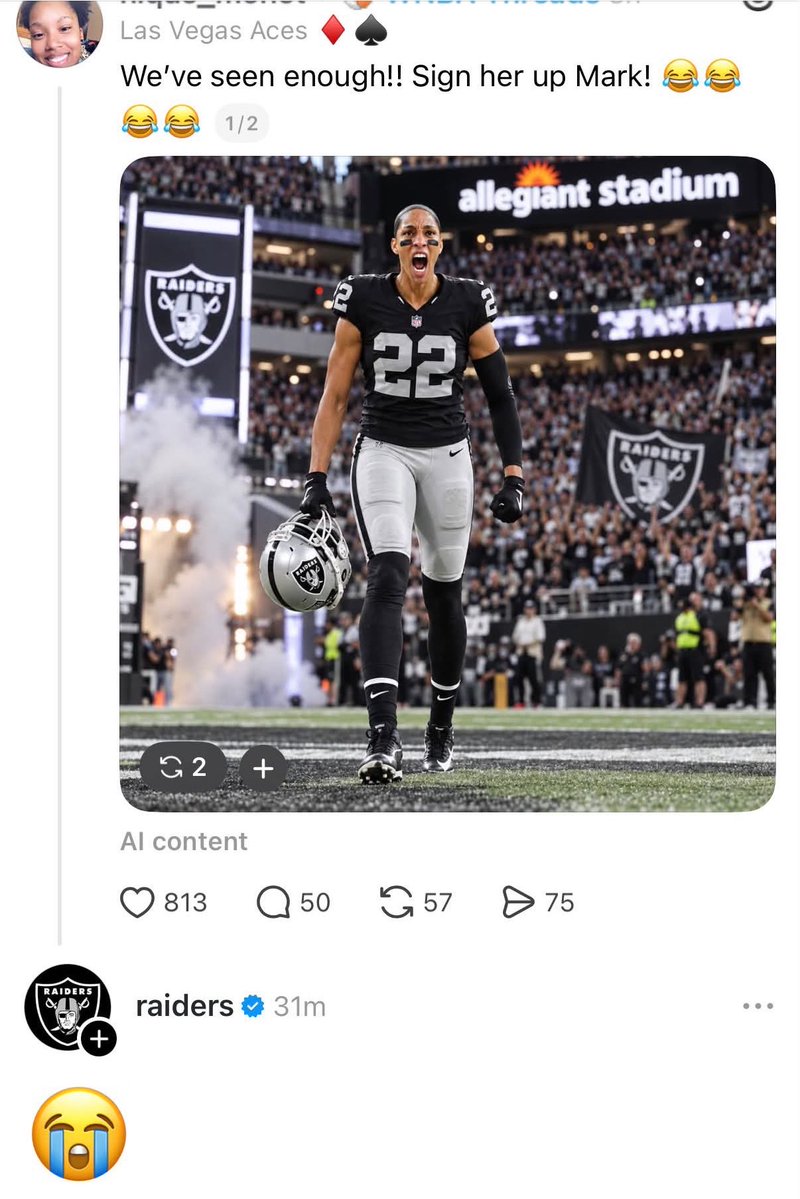 aja22wilsonHQ's tweet photo. what are y’all doing here? 😭 @Raiders https://t.co/wKGy4kwMlq