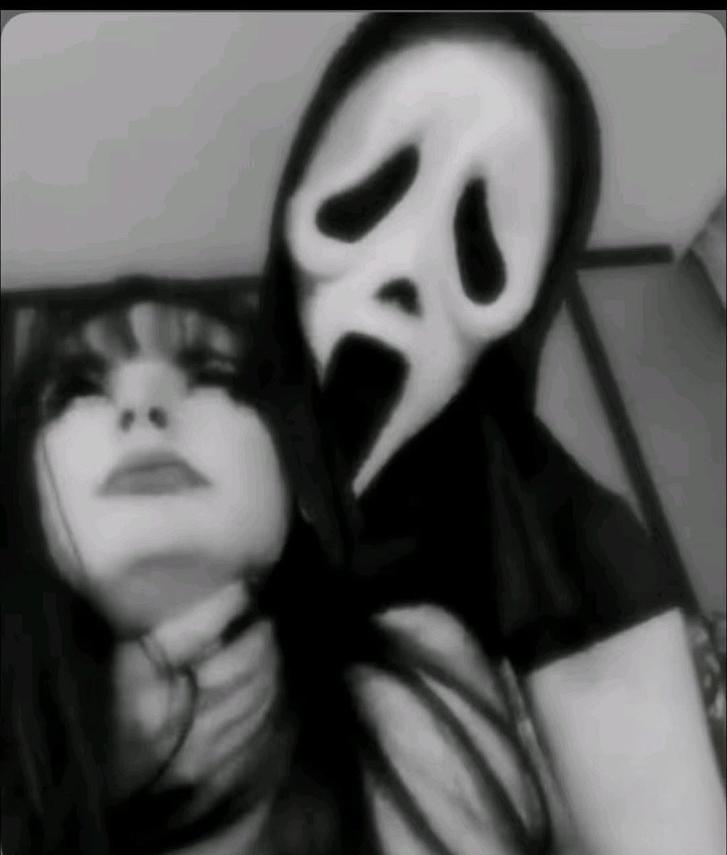 blushingbabe_x's tweet photo. Me nd oomf https://t.co/mQnaea4NOZ