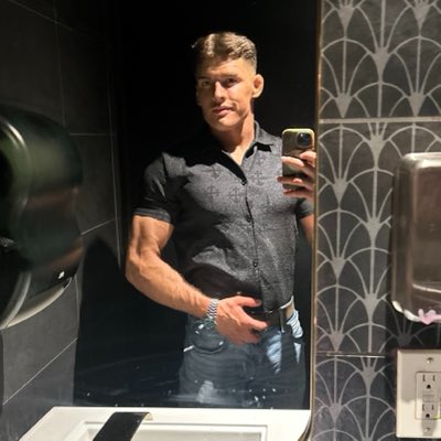 its_jt03's tweet photo. #NewProfilePic https://t.co/L26JwI1OR3