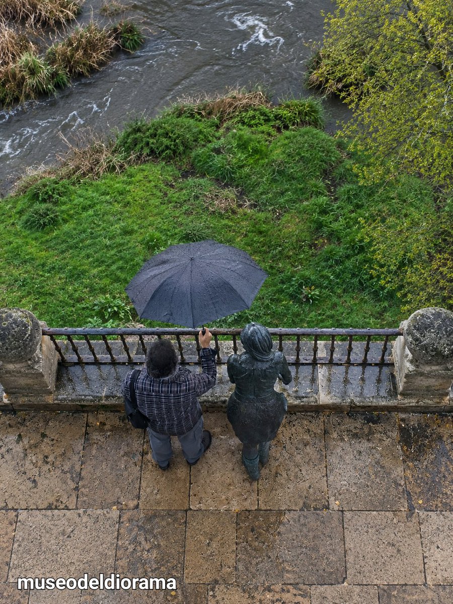 museodeldiorama's tweet photo. 4/Siempre bien acompañado, burgos 
#museodeldiorama https://t.co/9gFMqWPgeR
