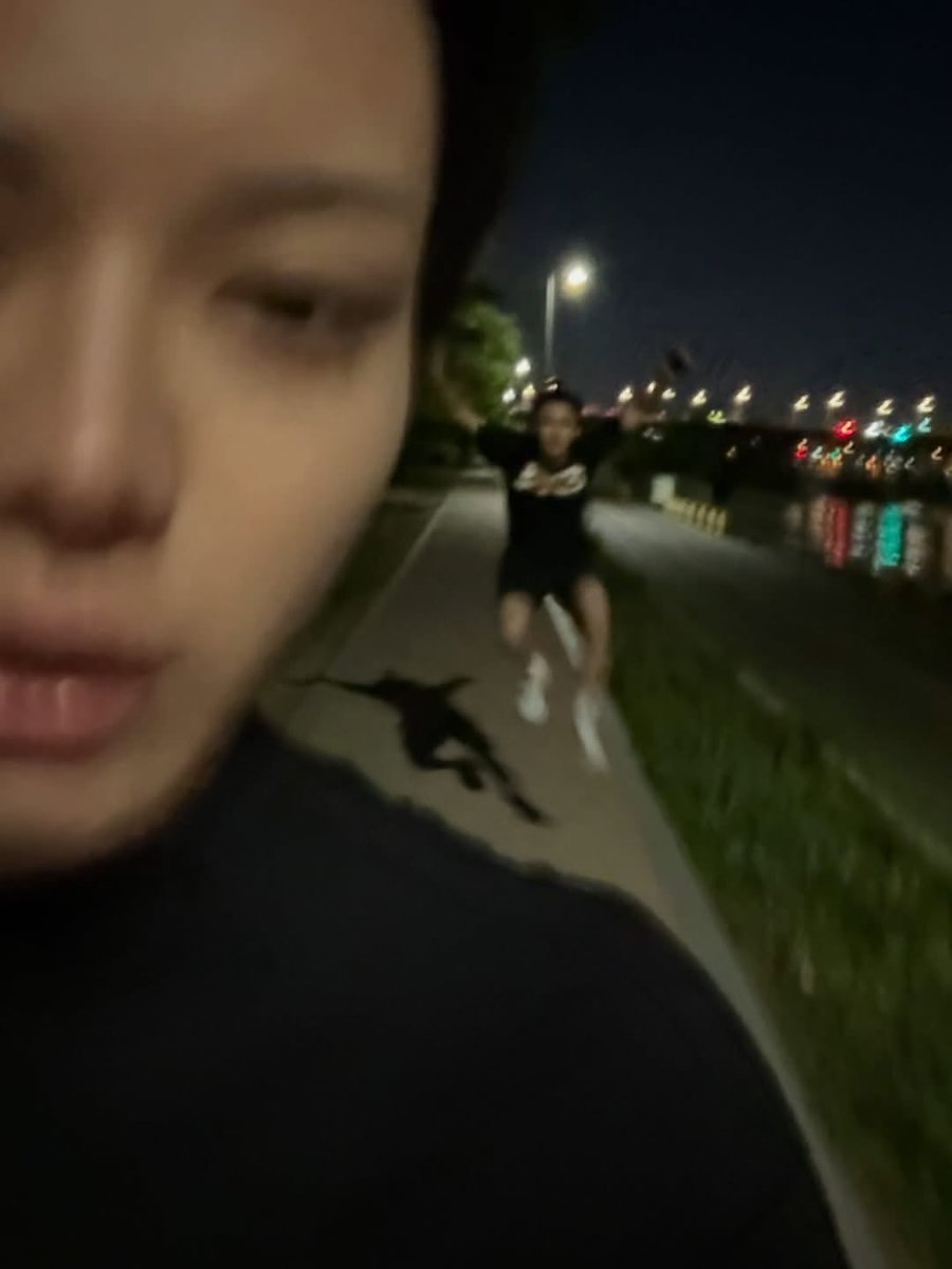 nnvigg's tweet photo. todos hablan de woojin y louis pero nunca de.. https://t.co/j95wOPSngw