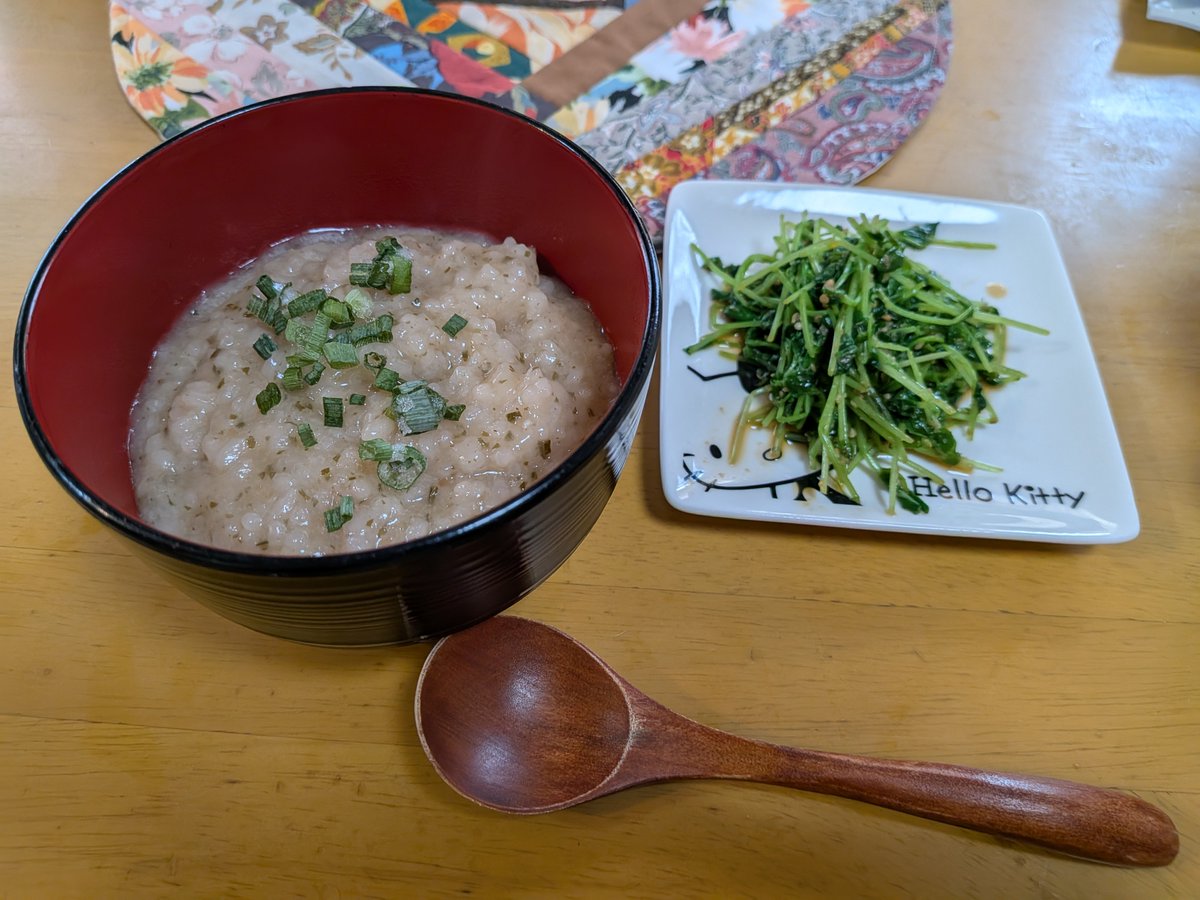 ts_zgp's tweet photo. ☔〰。一昨日の夕飯と昨日の朝ごはんと夕飯の買い物先の施設が良い感じー。
(´･A･`)☔ https://t.co/7oGIP7eJqa