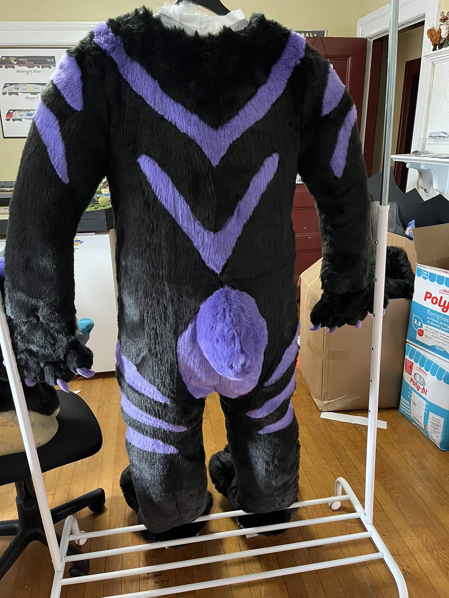 splashSWS's tweet photo. And fullsuit of Beartholomew! Didn’t realize he hasn’t been posted here yet :3 I had fun making him! 

#fursuit #fursuitmaker #fursuitcommission https://t.co/rArnqsPJxd