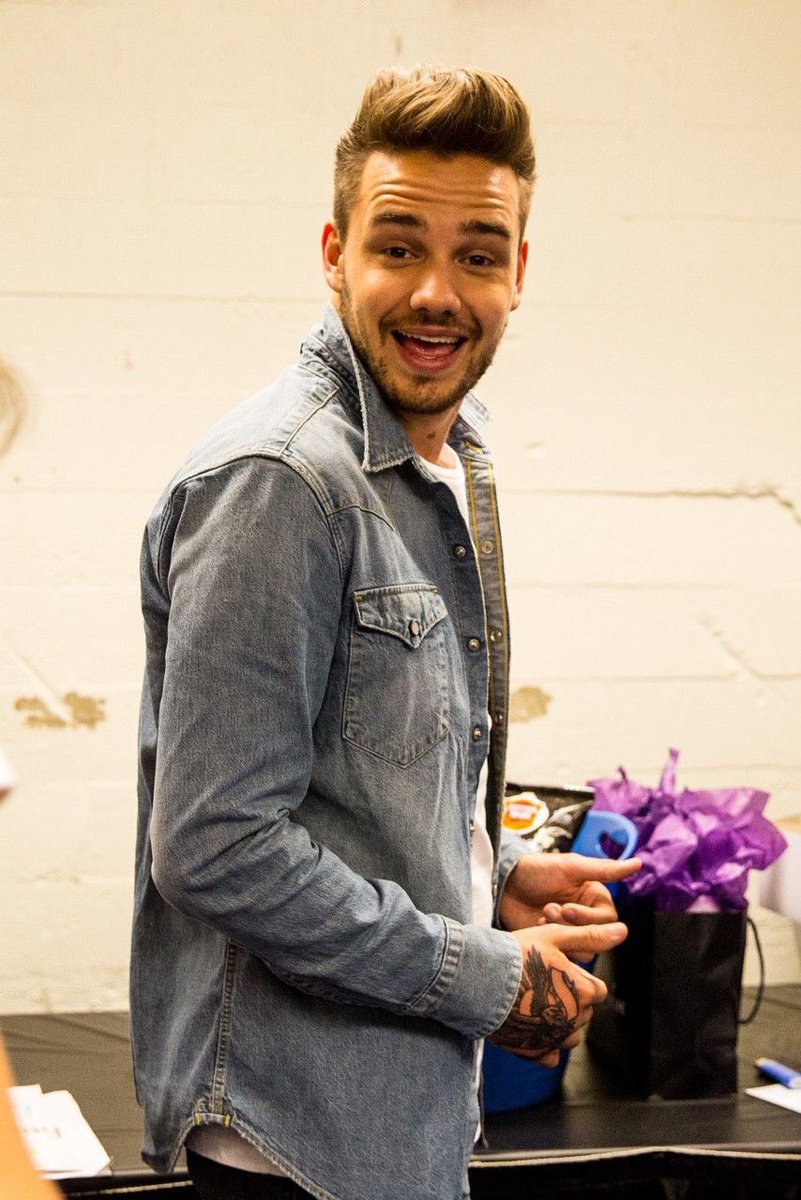 archivsliam tweet picture