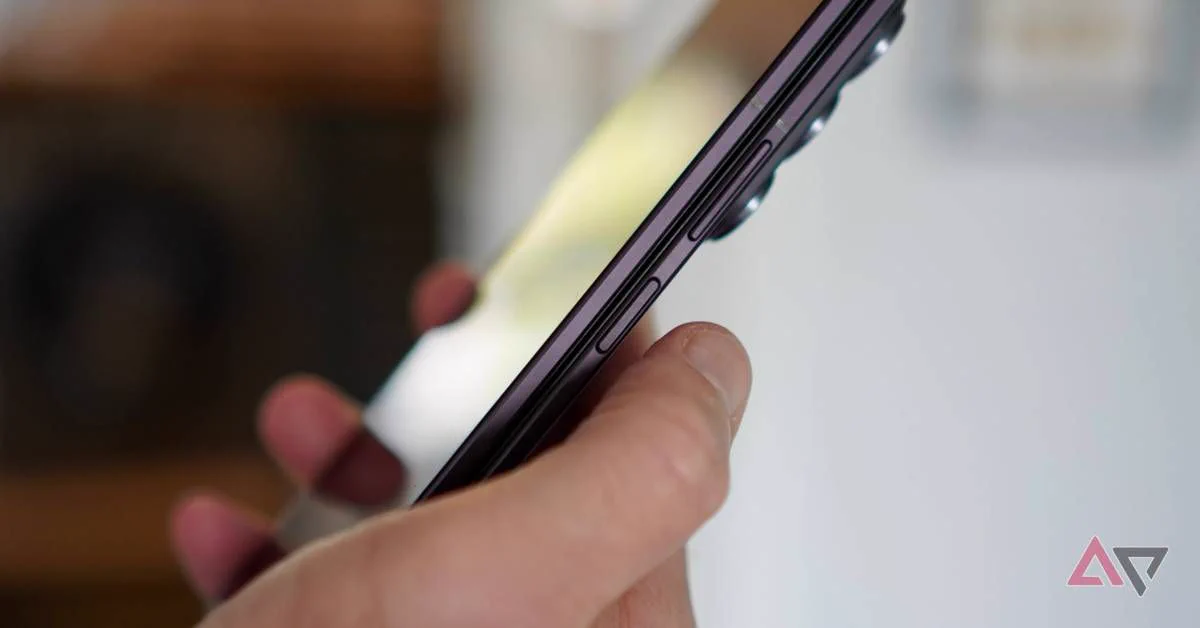 Why Samsung's side-mounted fingerprint sensor beats every under-display option I've tested