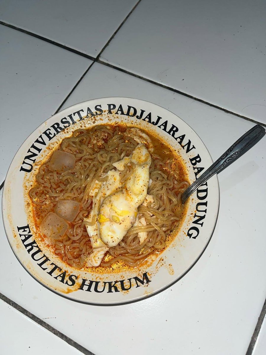 txtruangpodcast's tweet photo. banyak banget yang harus dibahas disini https://t.co/NBIy8pbp99
