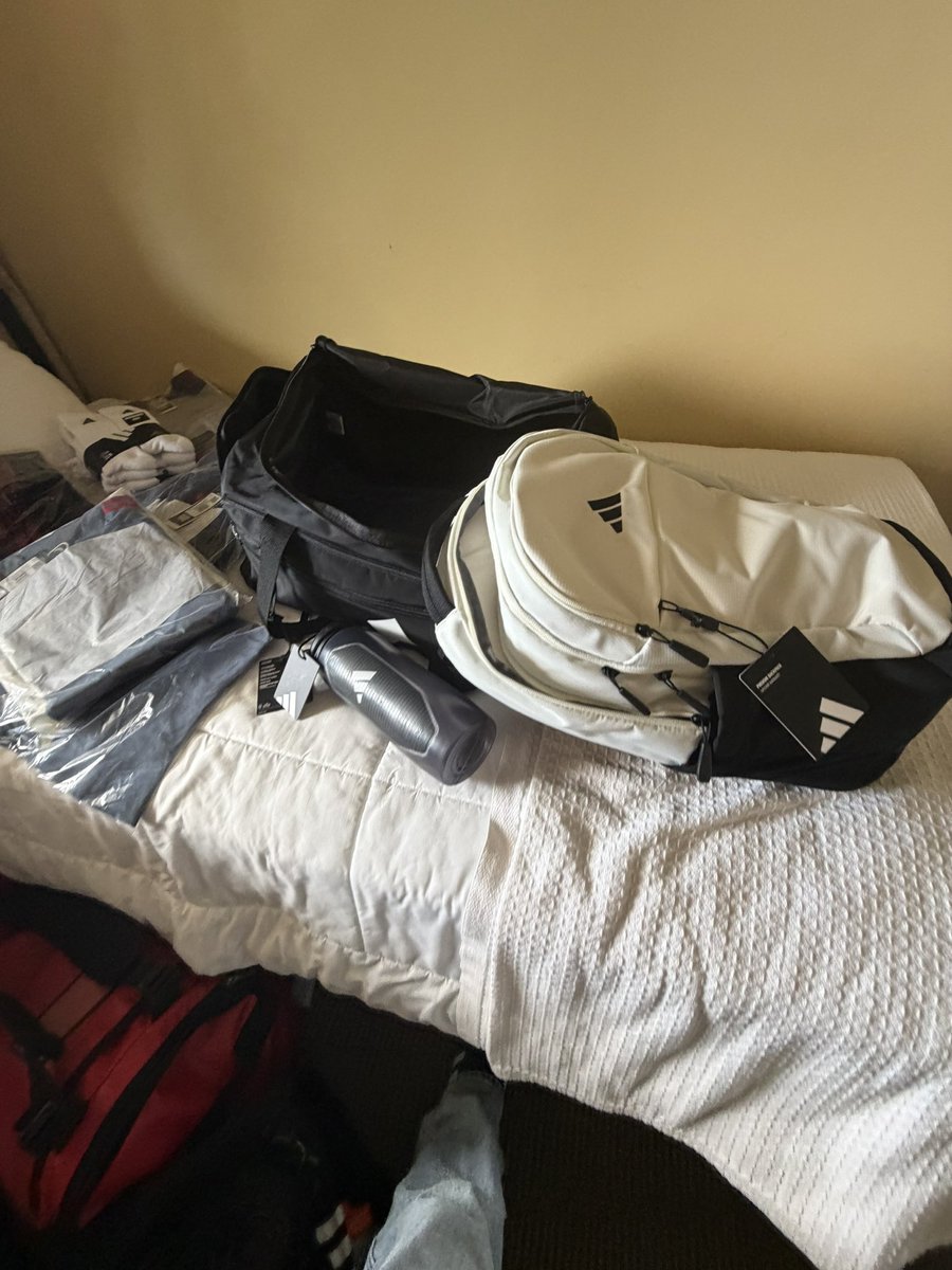 atothex13's tweet photo. Basil accepted a spot at Bayern Munich’s new US residential program at the Chula Vista Olympic training center. Super happy for him. He’s in his element and looking forward to being able to full focus on his GK game. Good luck B - go make yourself proud! 🫶 https://t.co/hVmjV0p1R5