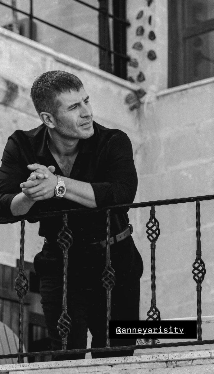 kymelduzz's tweet photo. I won't say i like BAD Guys. NEVER! ASLA! YAPMA! ✋️🤭😂
#CihangirCeyhan🖤
#AnneYarısı
#AliAltay
#MrToughGuy😎 https://t.co/Zhk7XxzKZb