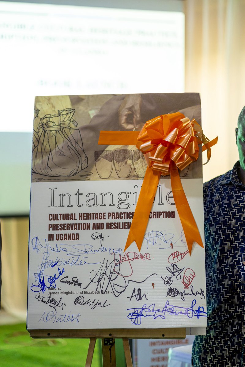 CCFU_NGO's tweet photo. In partnership with @kyambogou, @iuiuac, @umu_nkozi and @kabuniversity we successfully launched our landmark publication on Uganda's Resilient Intangible Cultural Heritage (ICH), a documentation on 8 vital ICH elements from communities across Uganda. https://t.co/CEzfpst3Lv
