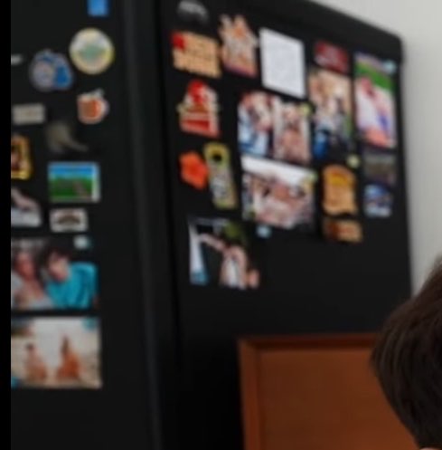 frshlove's tweet photo. they just have pictures all over the house 🥺 https://t.co/YArDK1rhoP