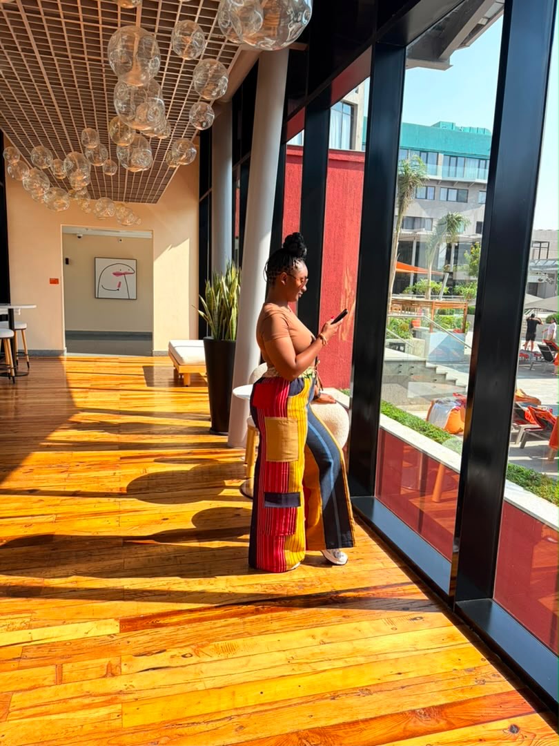 stellamitchelln's tweet photo. There’s no way you can wear DYHOUSEOFFAB Aso Oke pants and go unnoticed. Have you ordered yours, or are you still procrastinating? Dear fabulous woman, thank you for sharing these lovely photos. You looked absolutely stunning. https://t.co/zsUamtXKlj