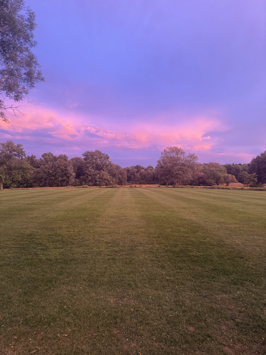 ImChauncey's tweet photo. The calm ahead of the storm https://t.co/dQHTwOUEM3