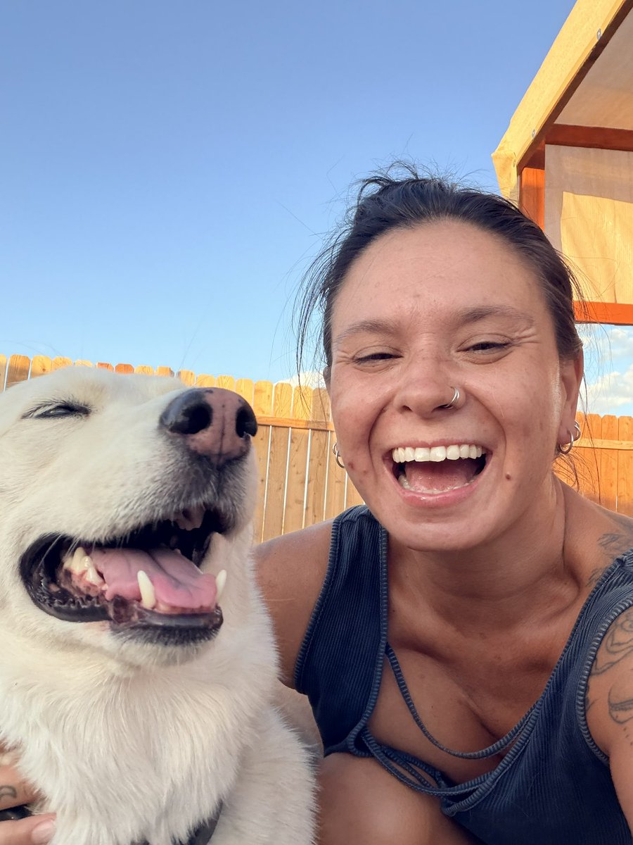 purseburrito's tweet photo. Part of the “making the same face as my dog” series https://t.co/1npU1dcFHi
