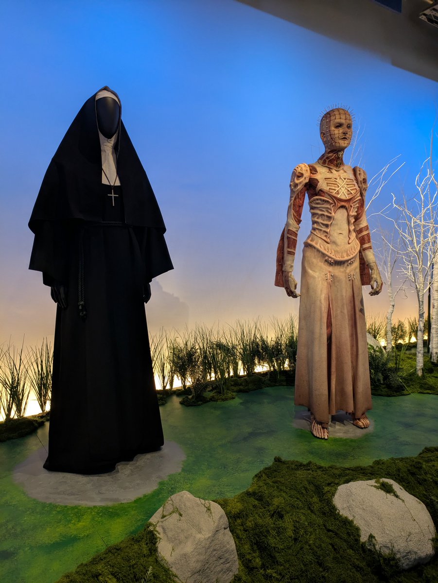 vampren_'s tweet photo. more pics i took at the horror exhibit 🖤 https://t.co/1Z5Vp5Wt1O