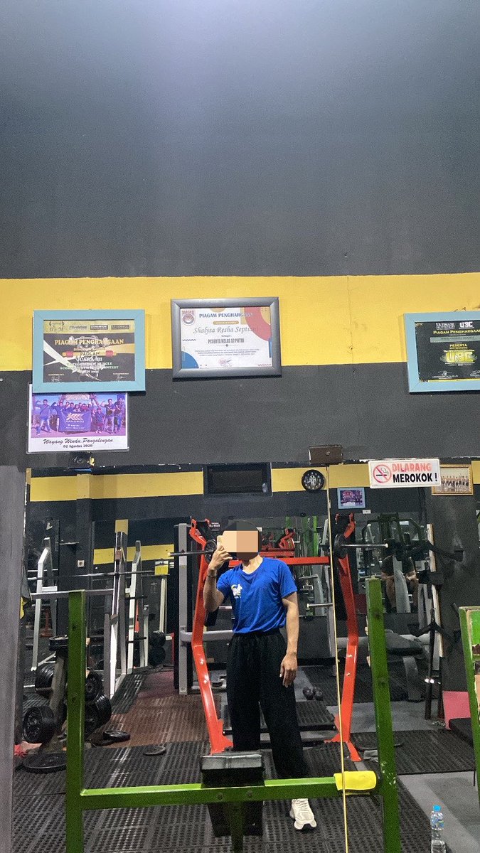 arselra57's tweet photo. nyari keringat dulu 🥵 #gay #gayjatinangor #gaybandung #gaycibiru https://t.co/Lrd7iBYgsi