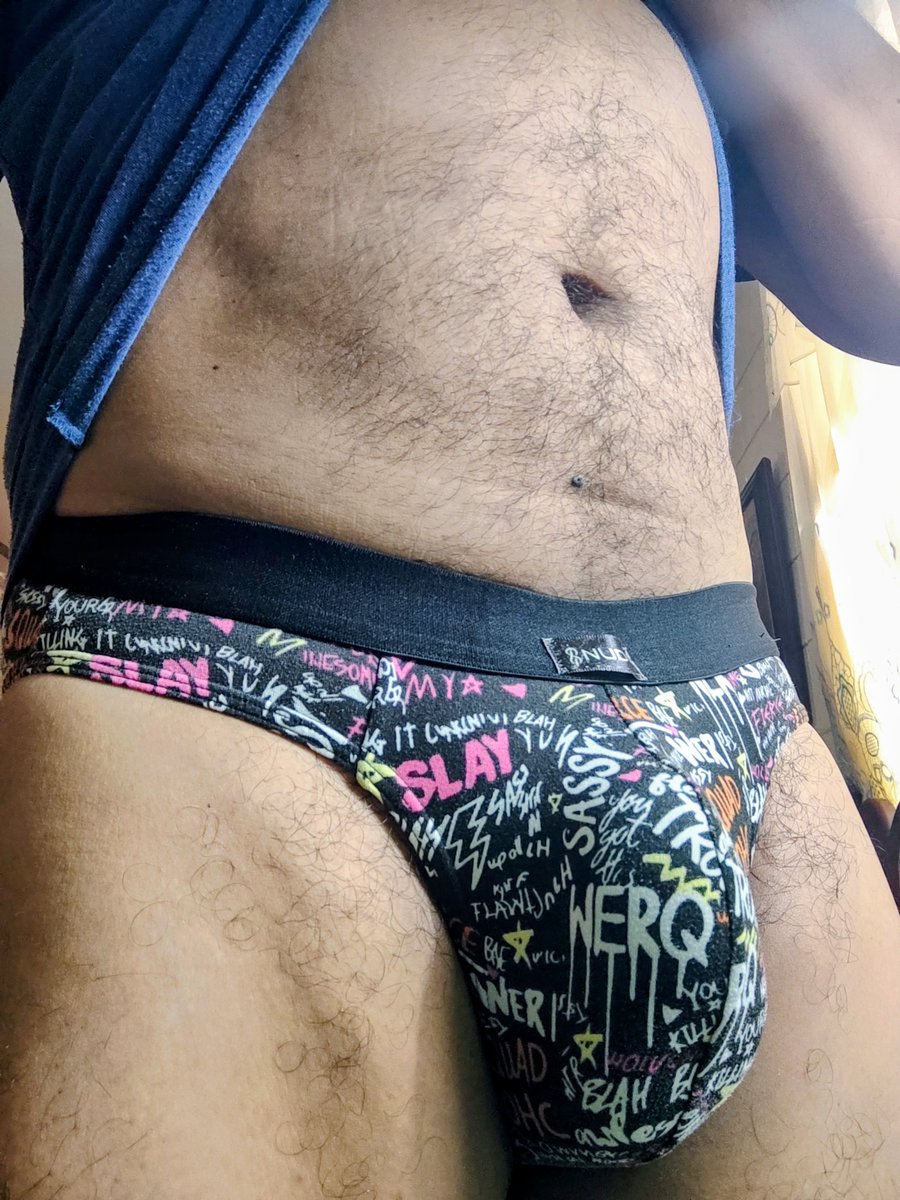 Ediardo59044312's tweet photo. Hace calor 🥵 https://t.co/RbiAqxlCkD