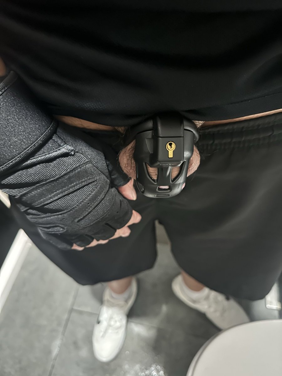 LmNonimo's tweet photo. Day 2/37 🔒 https://t.co/Sh49iUJEq6