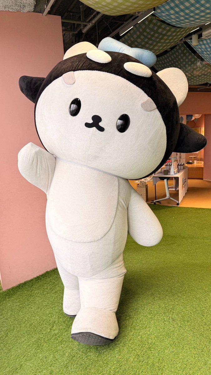 polcasan_GMMTV's tweet photo. こんにちは 〜 サンはシャワーを浴びて、いい香りになって、準備ばっちりだよ〜！✨
今日もみんなに元気と笑顔を届けに行くよ〜〜〜！

โคนิจิวะฮะ ซังอาบน้ำตัวหอมๆ พร้อมออกไปแจกความสดใส
ให้เจ่เจ้ในวันนี้แล้วฮะะะ✨

#POLCASAN
#ご当地キャラカーニバル
#GMMTV https://t.co/Gi7A1pBiSz