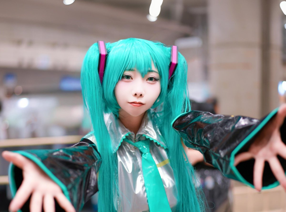 Shiu__cosplay's tweet photo. cos/初音ミク
#マジカルミライ https://t.co/P4uHe0uDVh
